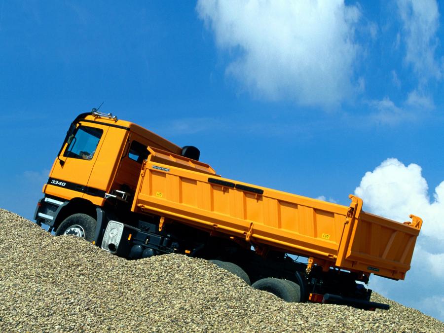  Mercedes-Benz Actros 3340 1997 года  (фото 5 из 26)